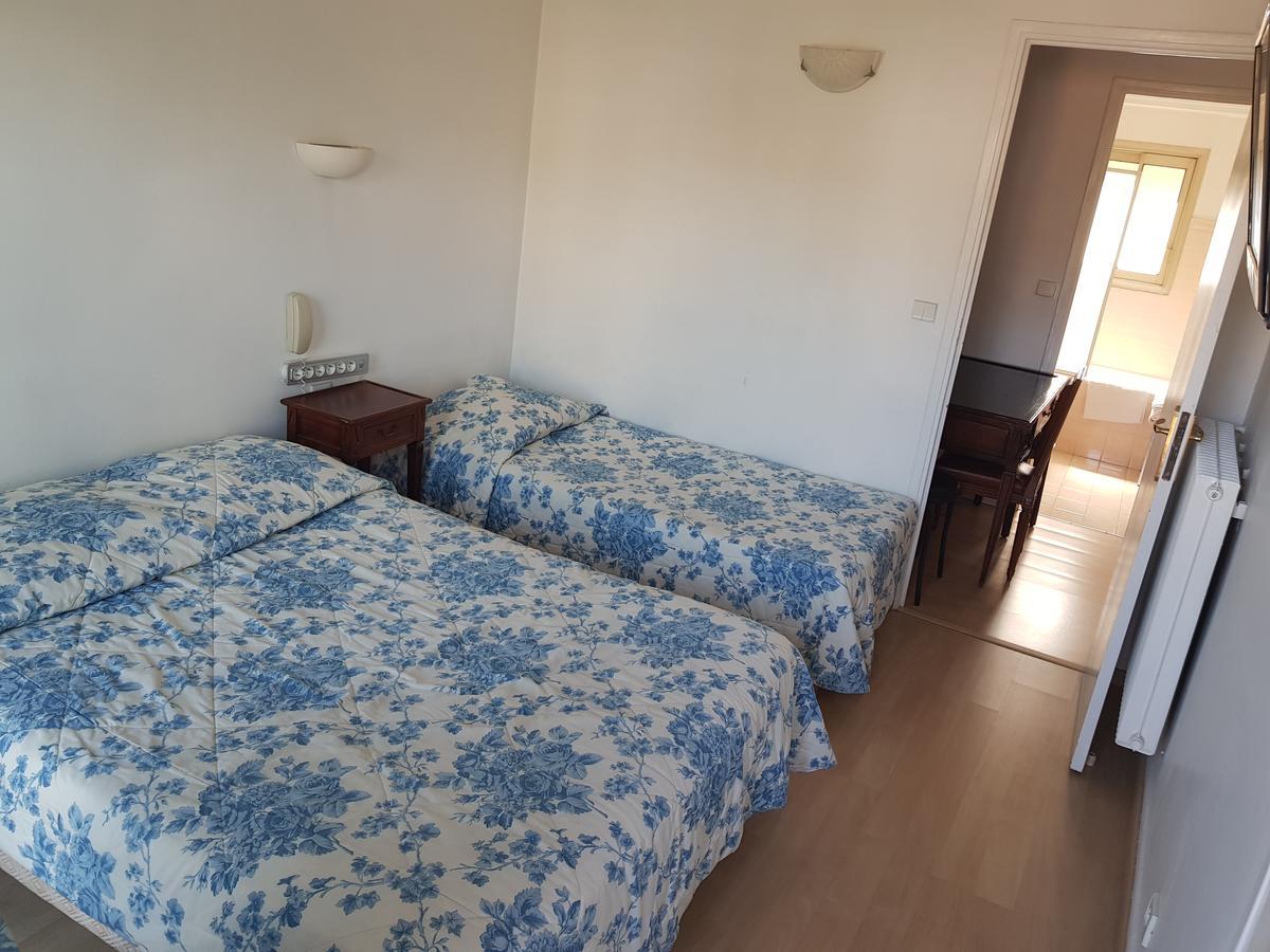 Hotel La Cle Du Sud Ле Кане Екстериор снимка
