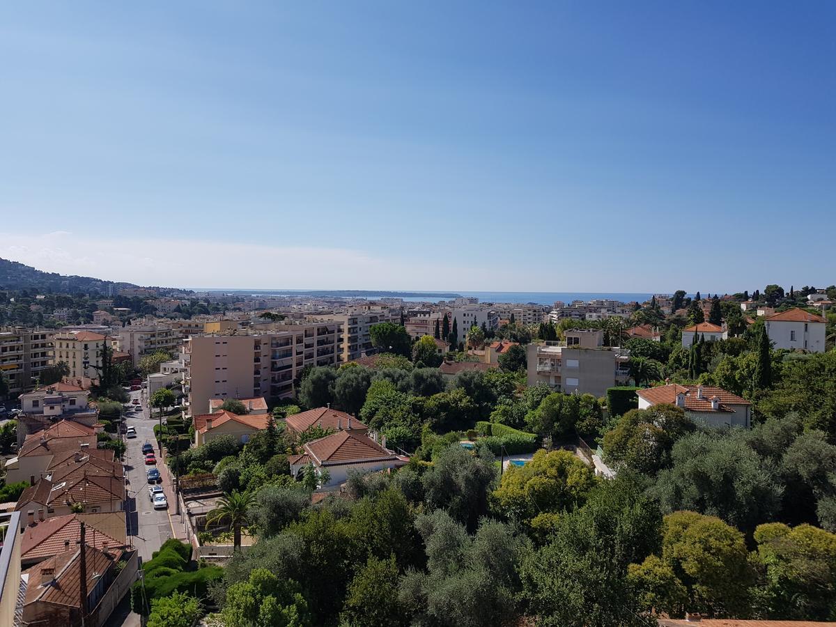 Hotel La Cle Du Sud Ле Кане Екстериор снимка